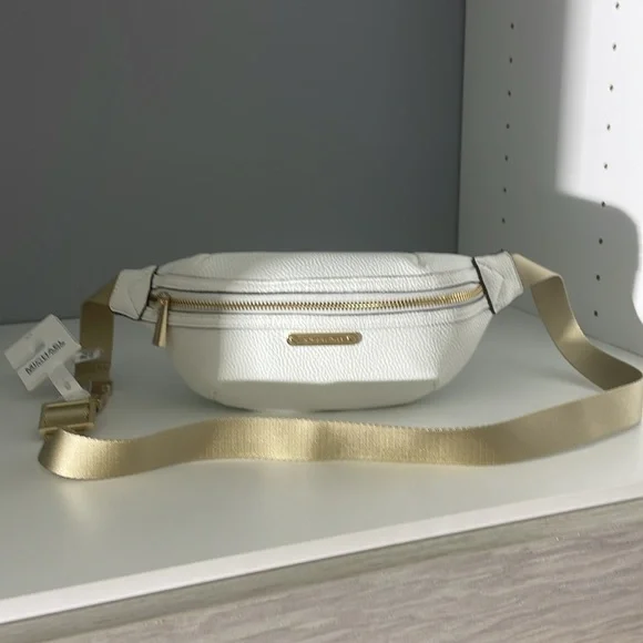 NWT Michael Kors Soft BeltBag - Picture 2 of 9